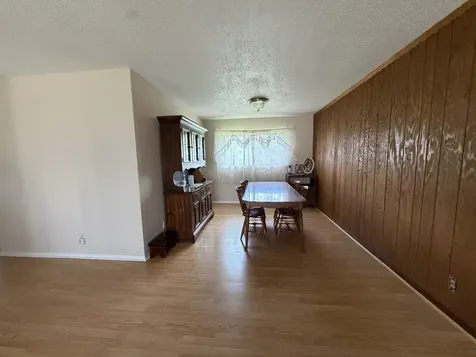 613 Wicker Avenue Streamwood IL 60107