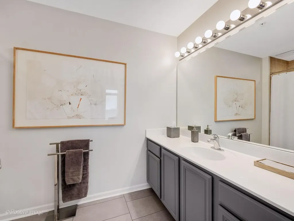 1 South Lincoln Avenue Lombard IL 60148