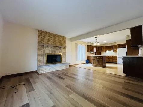 1483 Heather Lane Des Plaines IL 60018