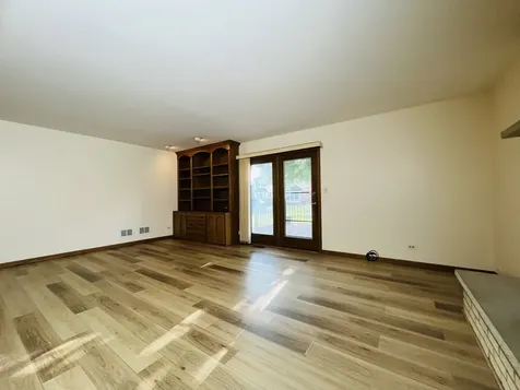 1483 Heather Lane Des Plaines IL 60018