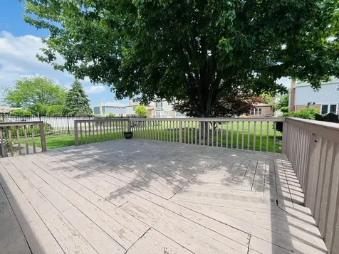 1483 Heather Lane Des Plaines IL 60018