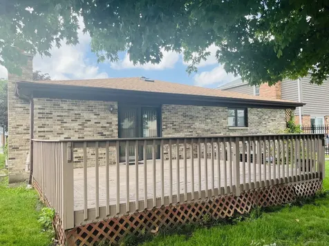 1483 Heather Lane Des Plaines IL 60018