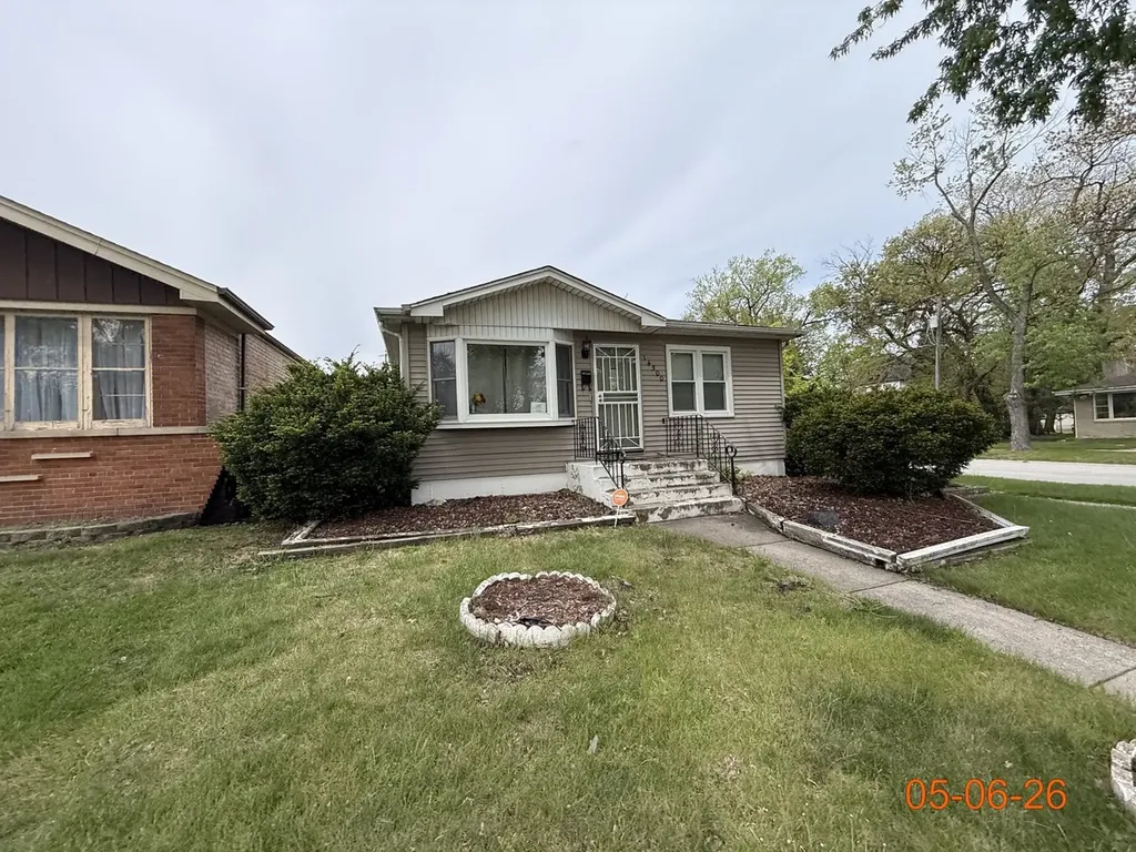 14500 Dobson Avenue Dolton IL 60419
