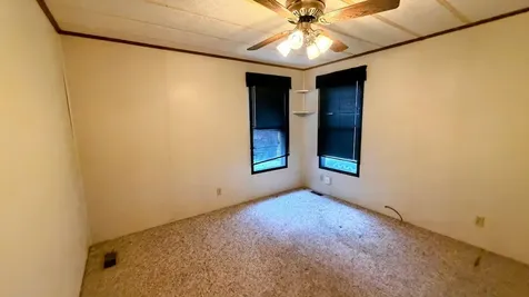1170 Rainbow Road Elgin IL 60123