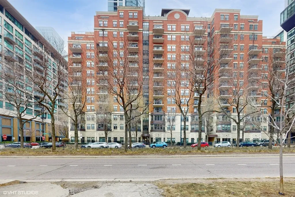 1250 South Indiana Avenue Chicago IL 60605