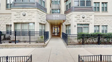 1250 South Indiana Avenue Chicago IL 60605