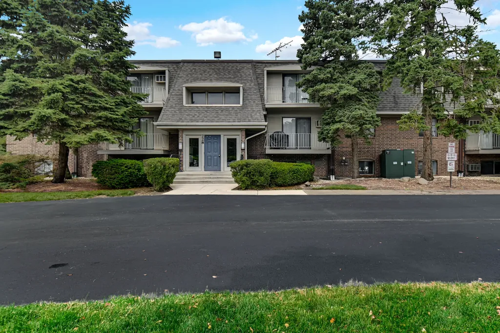 228 East Bailey Road Naperville IL 60565