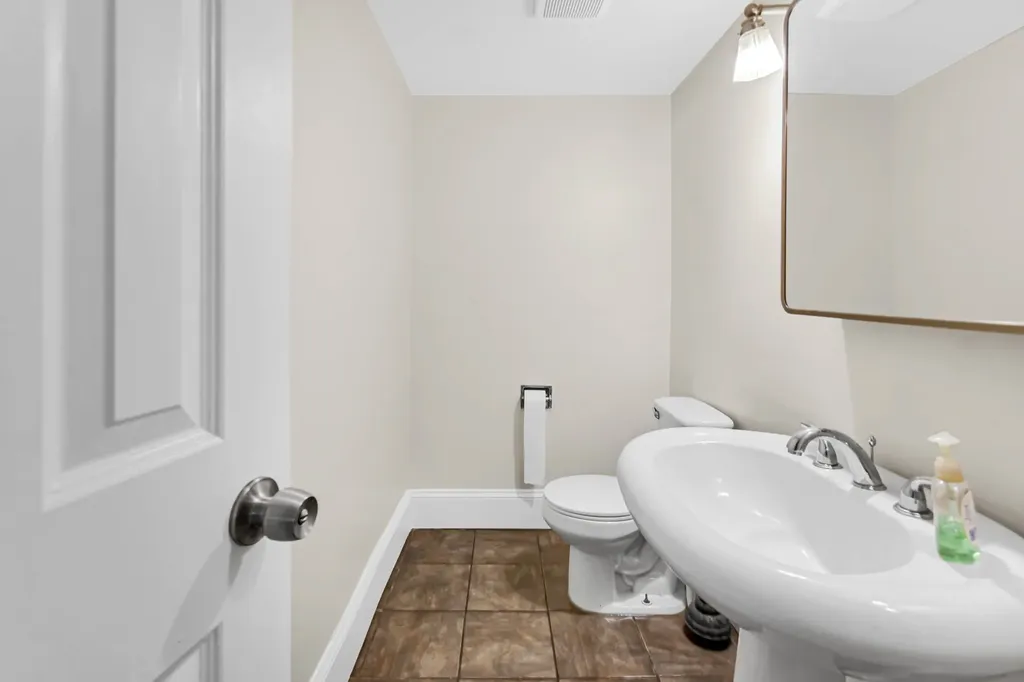 228 East Bailey Road Naperville IL 60565