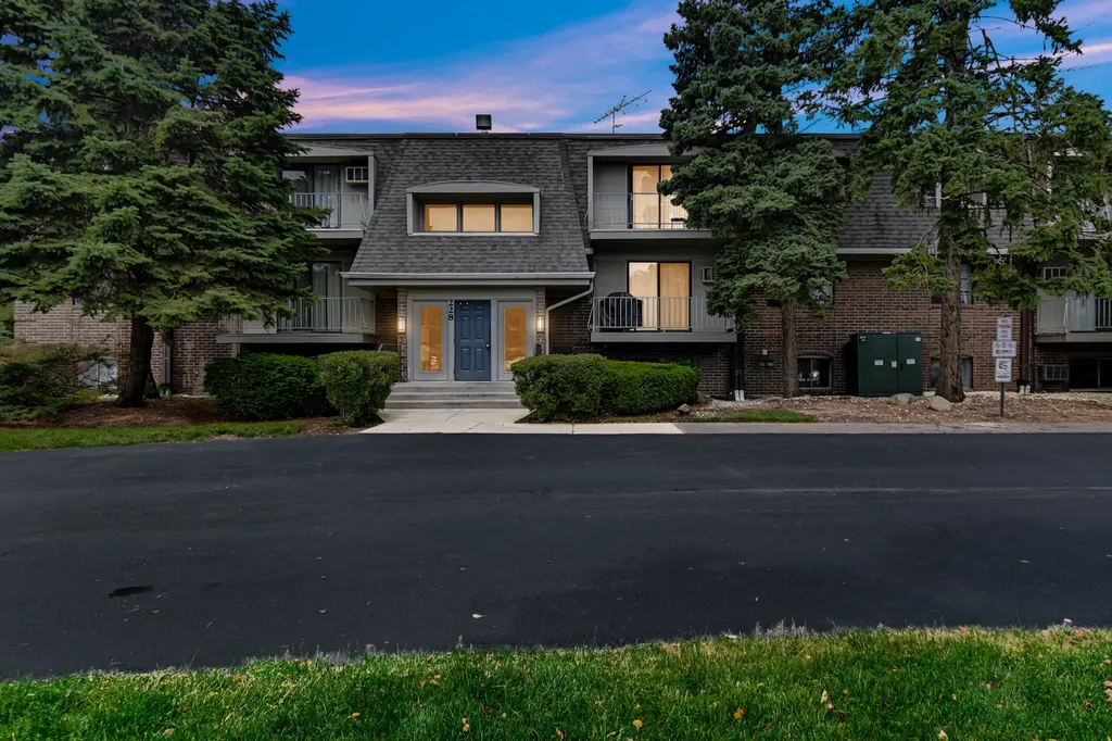 228 East Bailey Road Naperville IL 60565