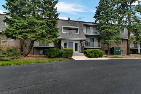 228 East Bailey Road Naperville IL 60565