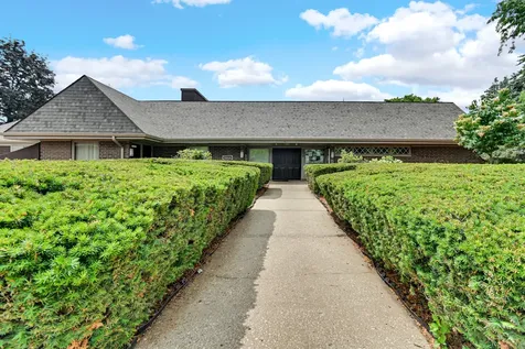 228 East Bailey Road Naperville IL 60565