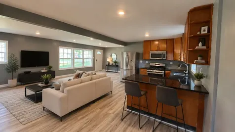16110 Homan Avenue Markham IL 60428