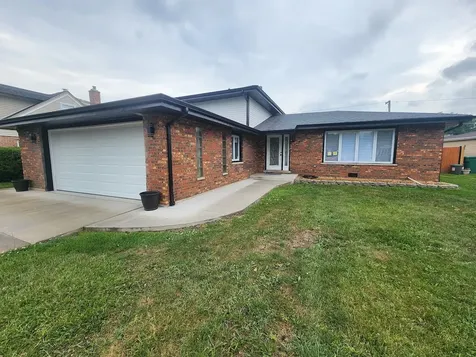 8040 Laramie Avenue Burbank IL 60455