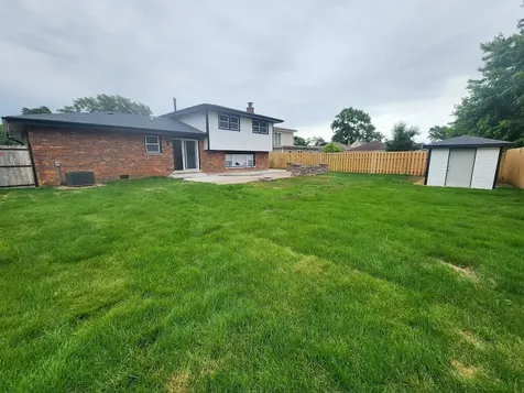 8040 Laramie Avenue Burbank IL 60455
