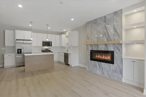 4932 South Champlain Avenue Chicago IL 60615