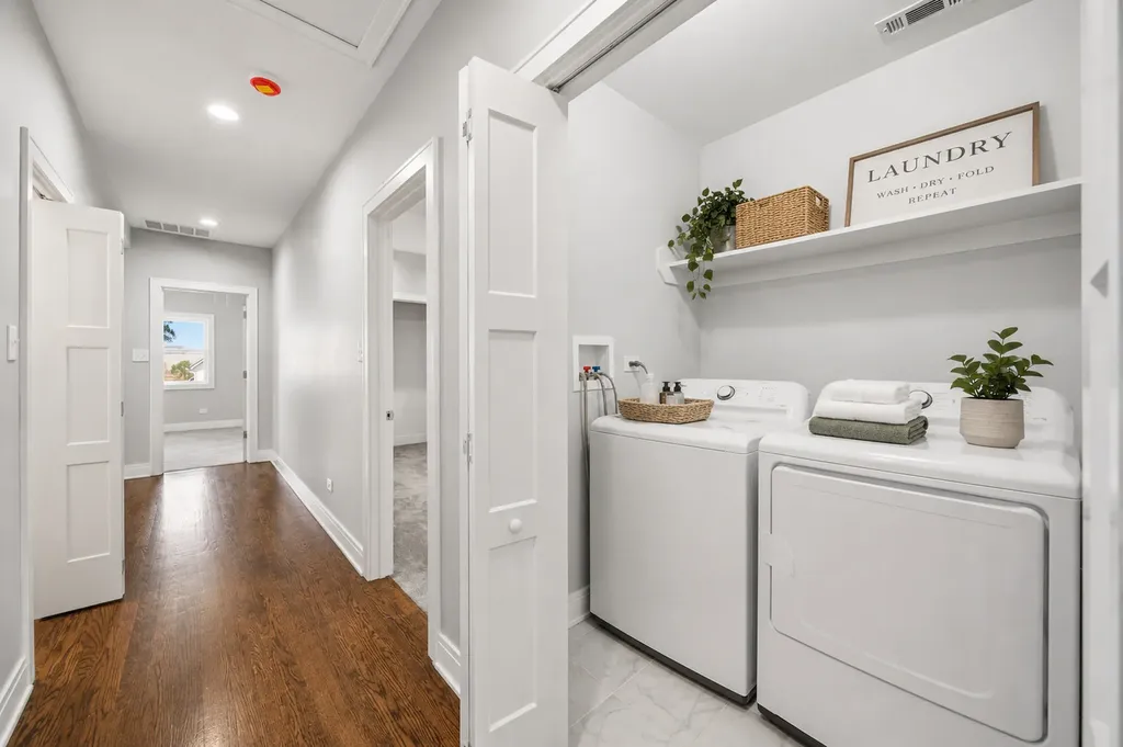 2347 Walnut Street Blue Island IL 60406