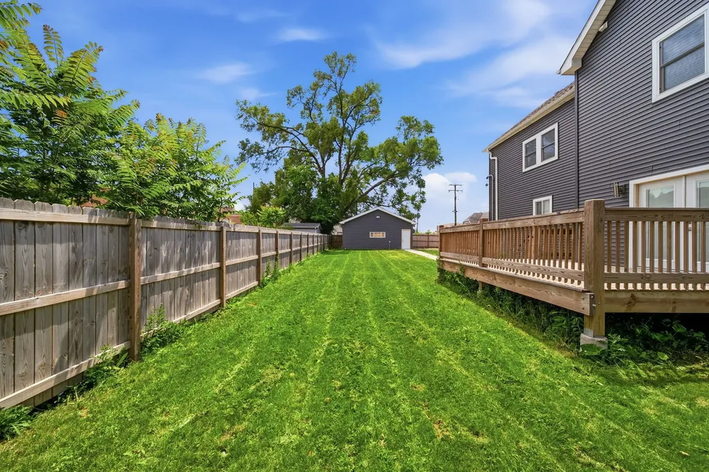 2347 Walnut Street Blue Island IL 60406
