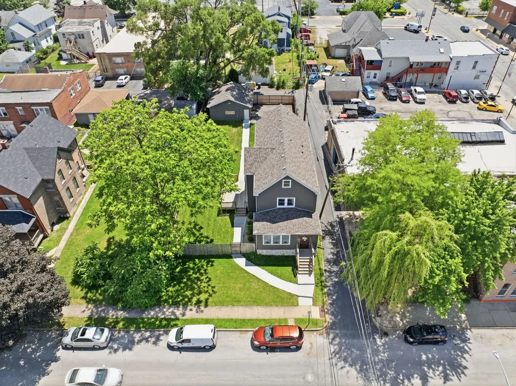 2347 Walnut Street Blue Island IL 60406