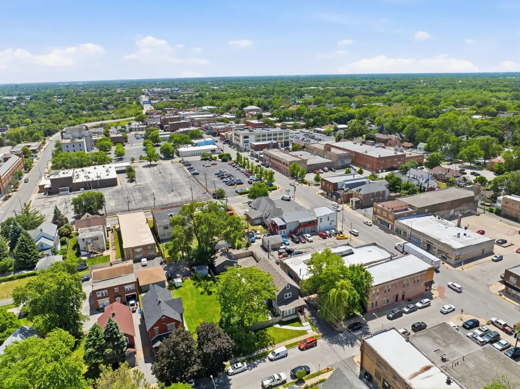 2347 Walnut Street Blue Island IL 60406