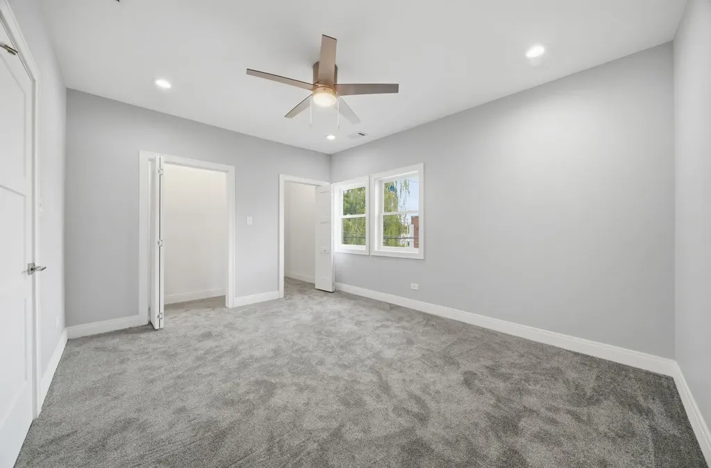 2347 Walnut Street Blue Island IL 60406