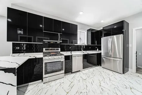 2347 Walnut Street Blue Island IL 60406