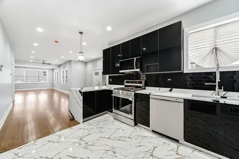 2347 Walnut Street Blue Island IL 60406
