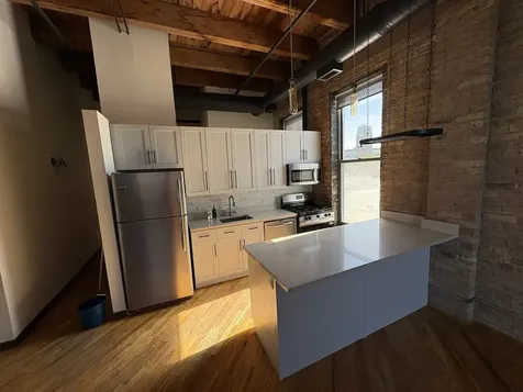 1733 West Irving Park Road Chicago IL 60613