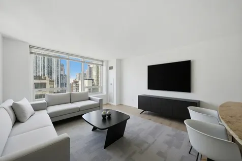 33 West Ontario Street Chicago IL 60611