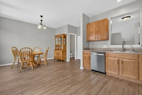 941 Summit Creek Drive Shorewood IL 60404