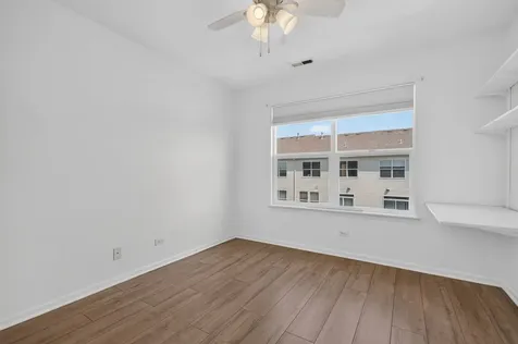 941 Summit Creek Drive Shorewood IL 60404