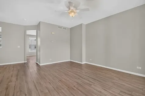 941 Summit Creek Drive Shorewood IL 60404