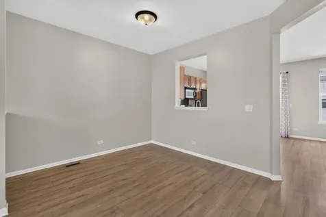 941 Summit Creek Drive Shorewood IL 60404