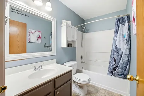 8412 Sawyer Court Joliet IL 60431