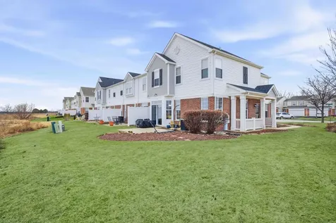 8412 Sawyer Court Joliet IL 60431