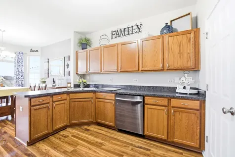 8412 Sawyer Court Joliet IL 60431