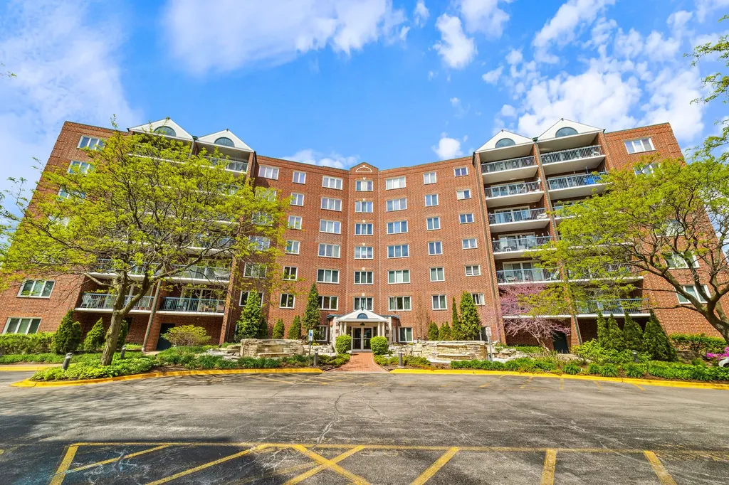 8560 West Foster Avenue Norridge IL 60706