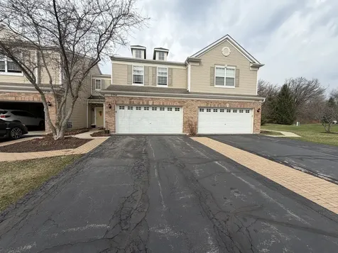 2554 Evergreen Circle Mchenry IL 60050