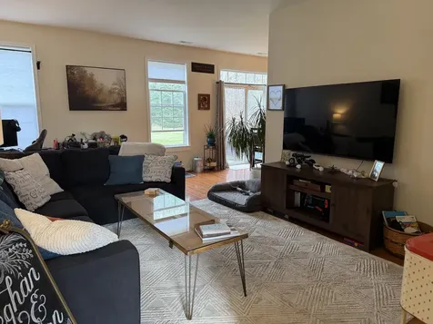 2554 Evergreen Circle Mchenry IL 60050