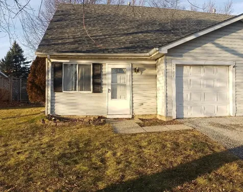 3427 Fox Hill Road Aurora IL 60504