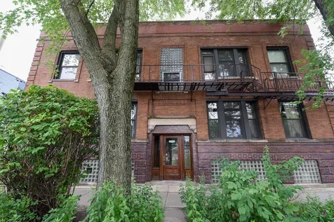 2821 West Shakespeare Avenue Chicago IL 60647