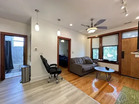 2821 West Shakespeare Avenue Chicago IL 60647