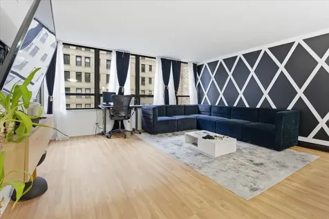 201 East Chestnut Street Chicago IL 60611