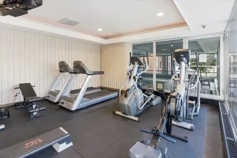 201 East Chestnut Street Chicago IL 60611