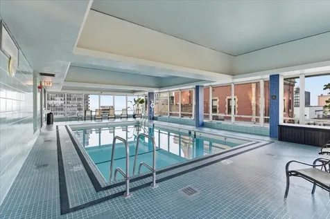 201 East Chestnut Street Chicago IL 60611