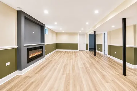 8818 South 55th Court Oak Lawn IL 60453