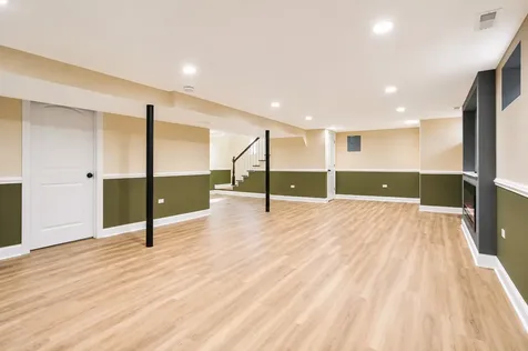 8818 South 55th Court Oak Lawn IL 60453