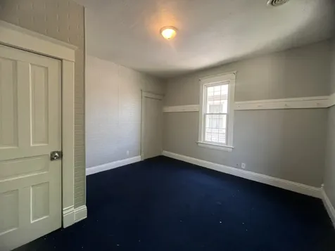 620 16TH Avenue East Moline IL 61244