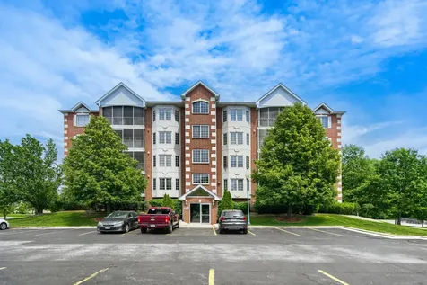 7710 Greenway Boulevard Tinley Park IL 60487