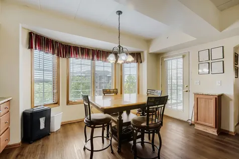 7710 Greenway Boulevard Tinley Park IL 60487