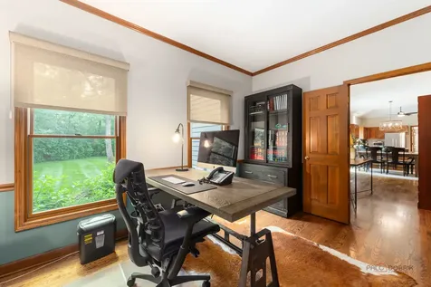 2145 Kenton Lane Libertyville IL 60048